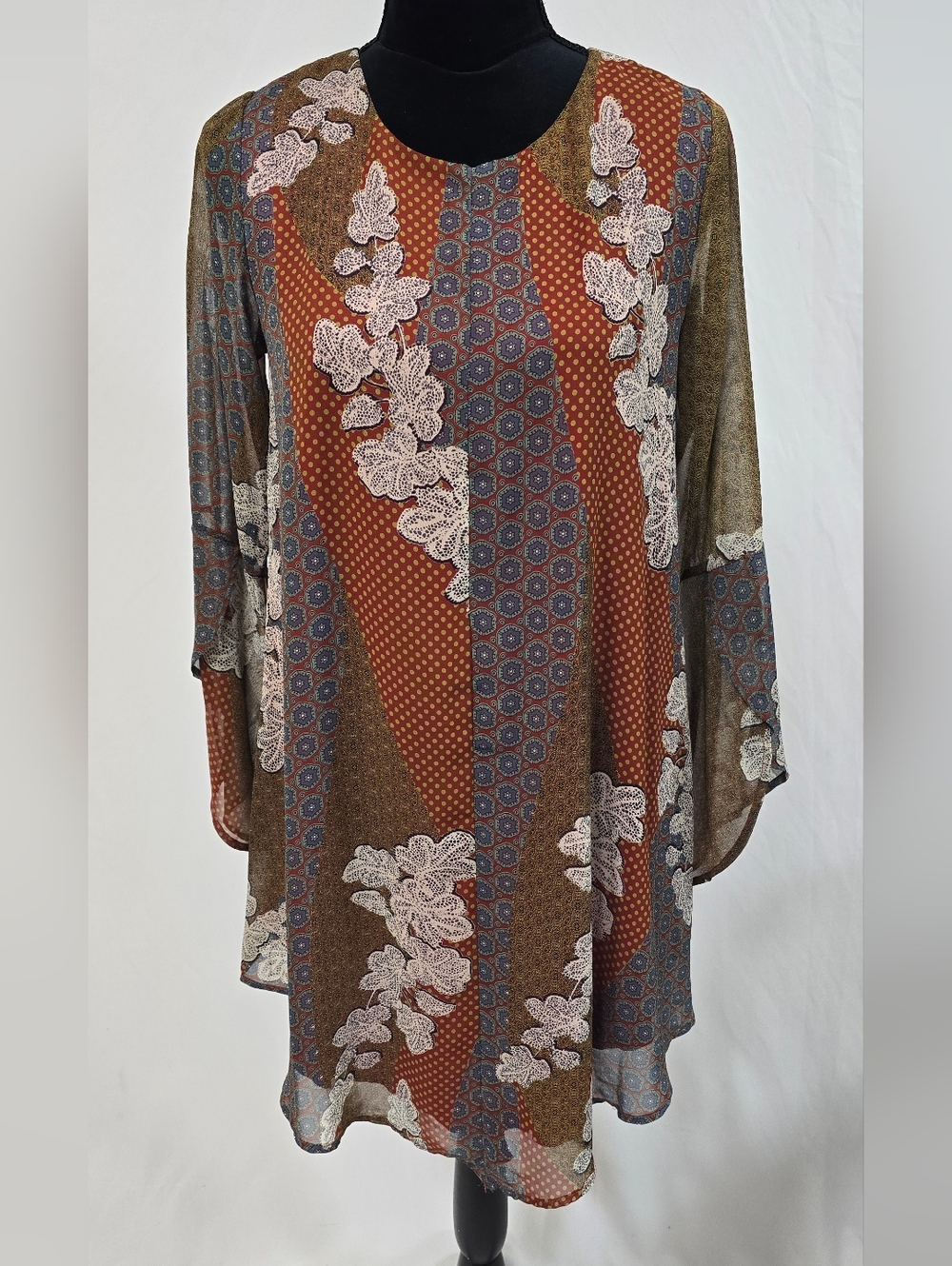 4SI3NNA women S Sienna boho tunic/short dress multicolor floral 3/4 sleeve patch